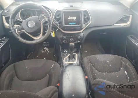 2015 Jeep Cherokee Latitude z USA, uszkodzony, nr VIN 1C4PJMCB7FW551502